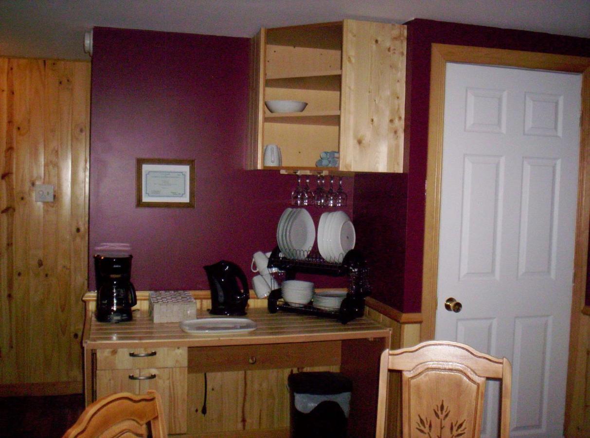 Gîte Au p'tit bonheur B&B Coaticook Extérieur photo